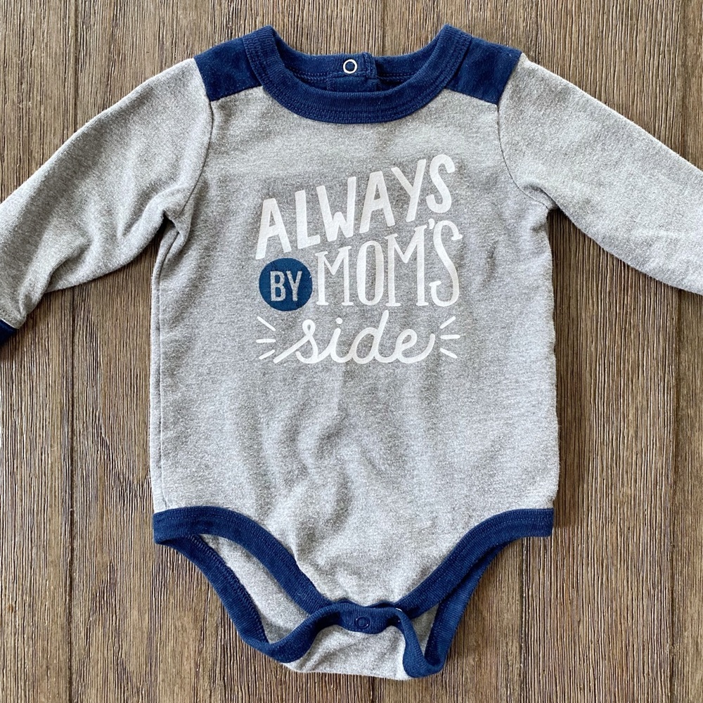 4/$10 Cat & Jack long sleeve onesie bodysuit 3-6 months